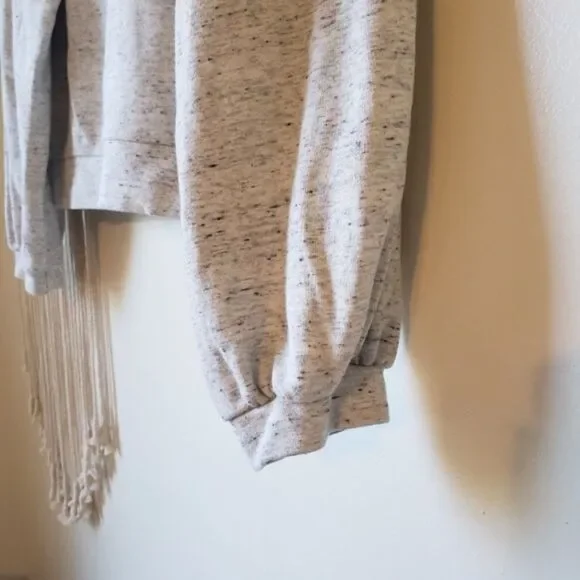 CJLA Heather Grey Pullover Sweatshirt Oversized
Size S - Picture 5 of 10